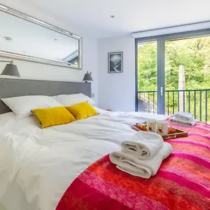 Apartamento Castle View Luxury 1 Bed Flat, Edimburgo